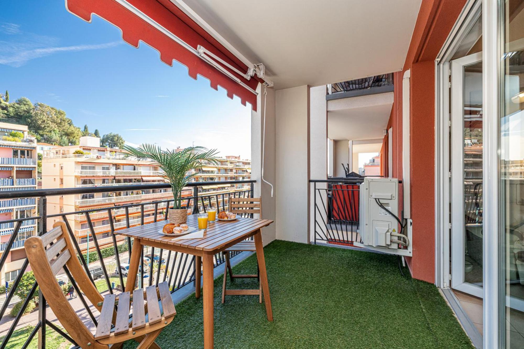 Intercontinental Superbe Appartement Avec Piscine Menton Eksteriør billede