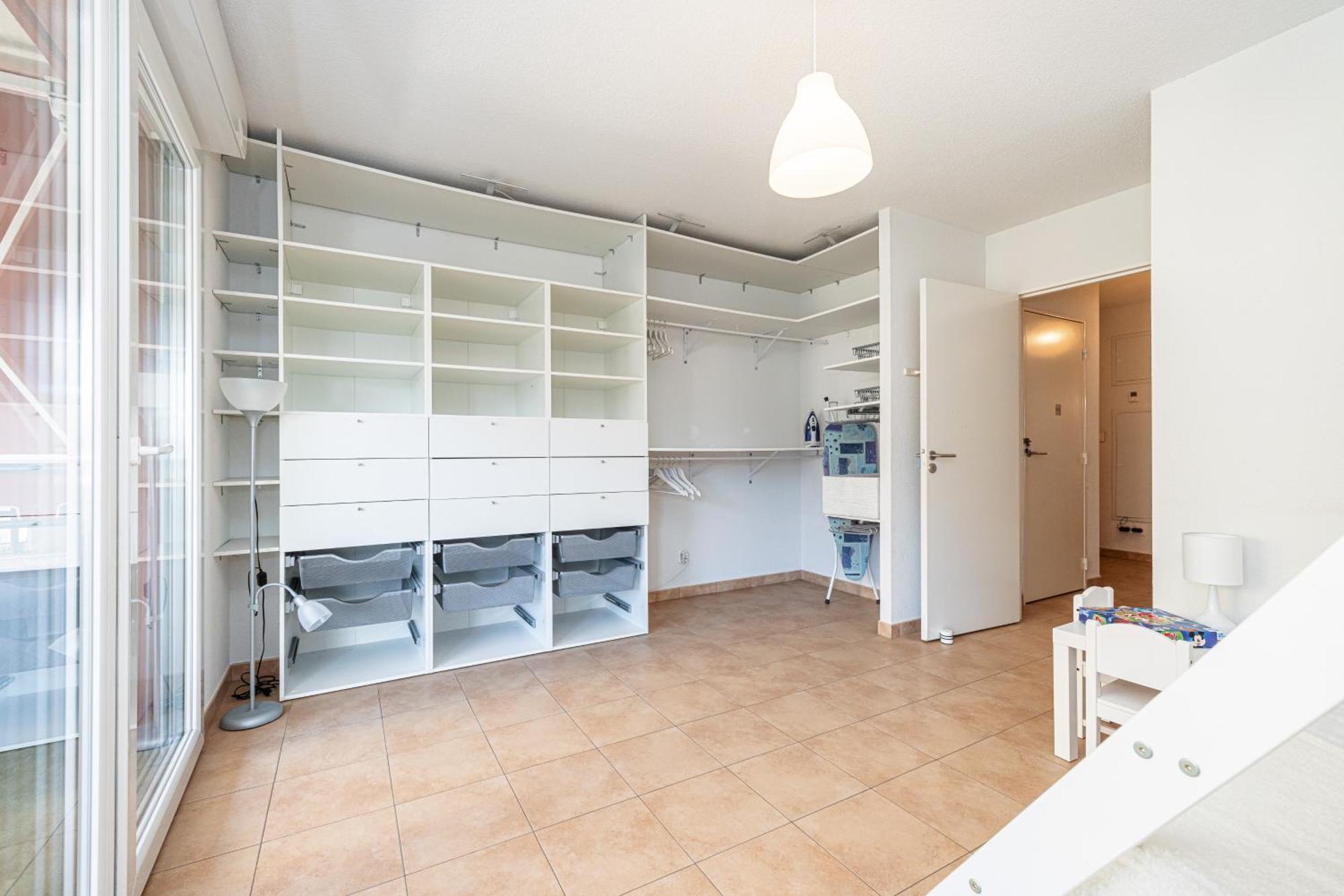 Intercontinental Superbe Appartement Avec Piscine Menton Eksteriør billede